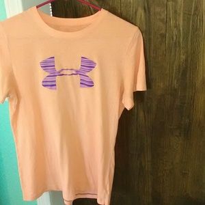 Under armour t shirt